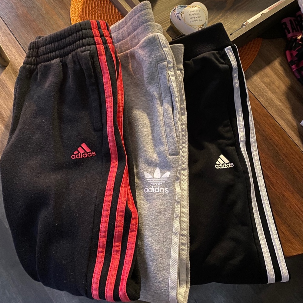 Girls adidas pants - Picture 1 of 1